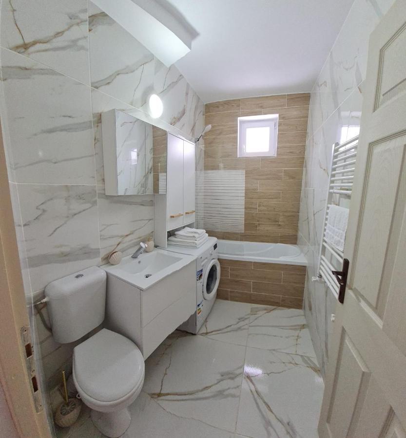 Dddd Apartament Cavnic Ngoại thất bức ảnh
